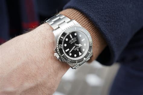 video vesi rolex|A Week On The Wrist: The Rolex Submariner Ref..